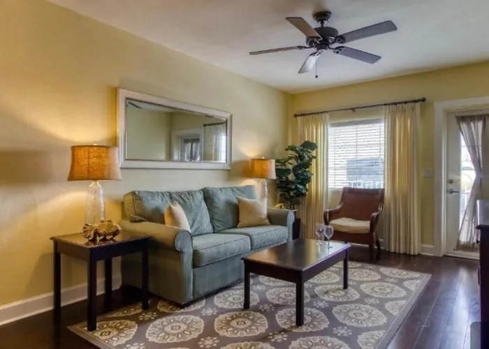 Harbourside Hotel 4*